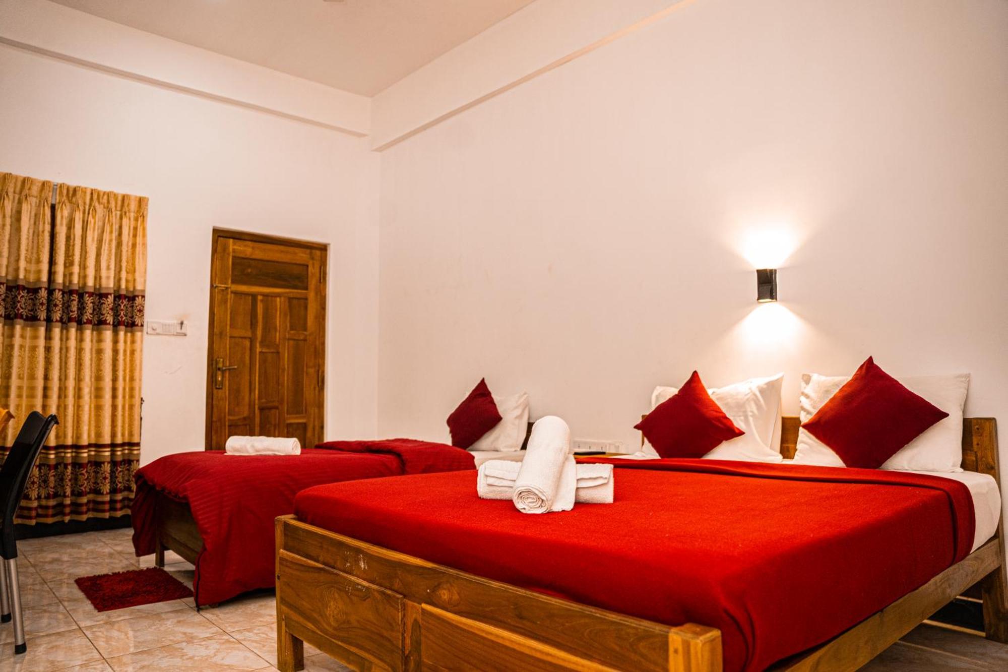 Theevanni Resort Trincomalee Kültér fotó